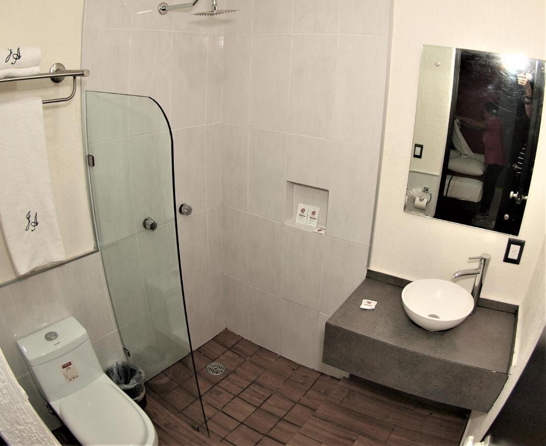 Hotel Jorge Alejandro Guadalajara Kültér fotó